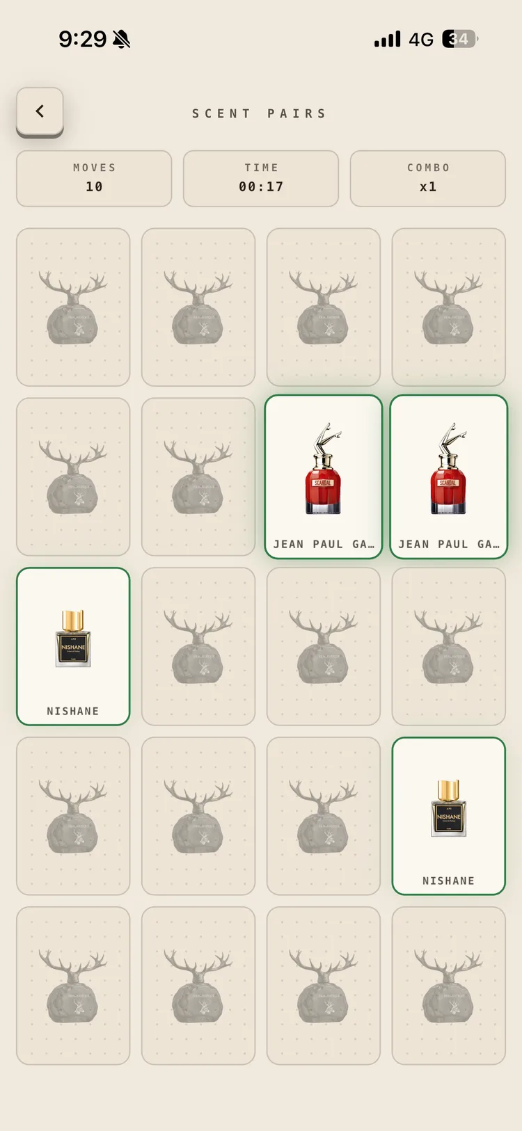 Note Rush, a Fragnatique game where fragrance notes fall and have to be caught