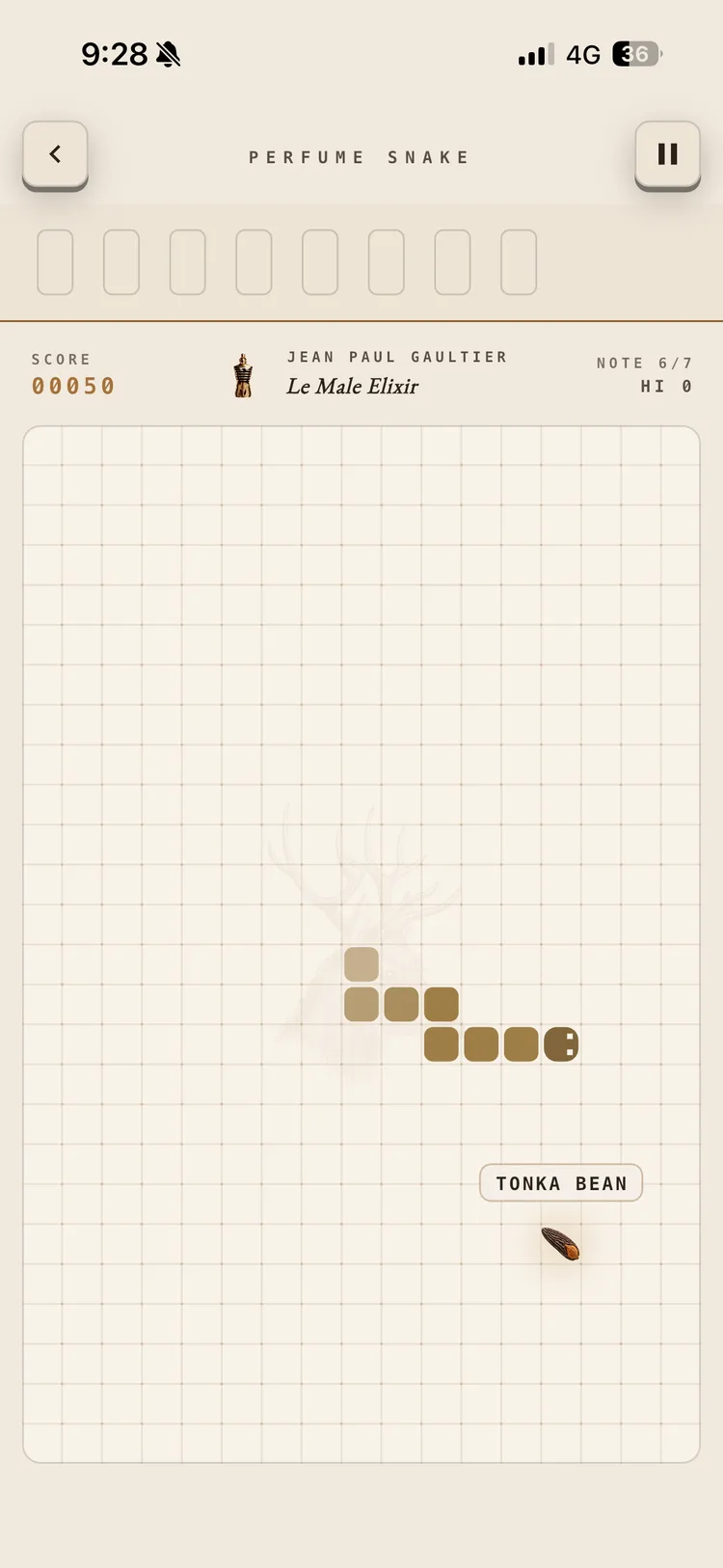 The start of a round in the Fragnatique perfume arcade