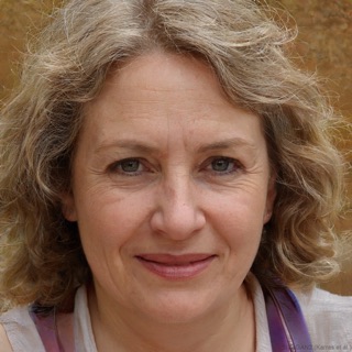 Julia Hofmann
